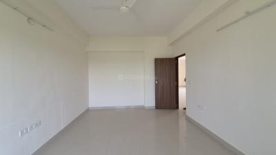 Bedroom Image of 3550 Sq.ft 4 BHK Apartment / Flat for rent in Adani Water Lily, Shantigram Ahmedabad for Rs. 90000