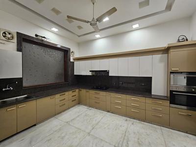 Kitchen Image of 4843 Sq.ft 4 BHK Builder Floor for rent in Sector 50 Noida for Rs. 170000