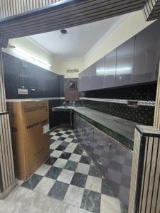 Kitchen Image of 450 Sq.ft 1 BHK Builder Floor for rent in Ramesh Nagar New Delhi for Rs. 20000
