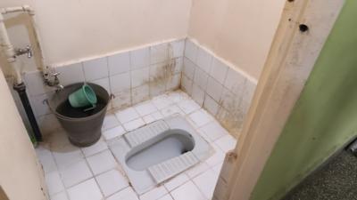 Bathroom Image of 460 Sq.ft 1 RK Apartment / Flat for rent in Kothrud Pune for Rs. 14100