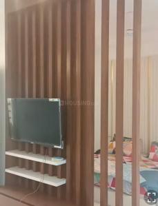 Hall Image of 610 Sq.ft 1 RK Apartment / Flat for rent in Purvanchal Royal City Phase 2, Chi V Greater Noida for Rs. 25000