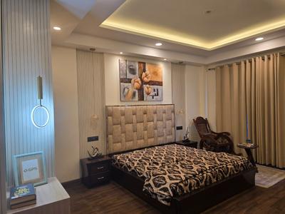 Bedroom Image of 2500 Sq.ft 4 BHK Builder Floor for sale in BPTP Astaire Garden Floors, Sector 70A Gurgaon for Rs. 32900000