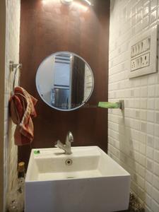 Bathroom Image of 820 Sq.ft 2 BHK Apartment / Flat for sale in Salkia Howrah for Rs. 3800000