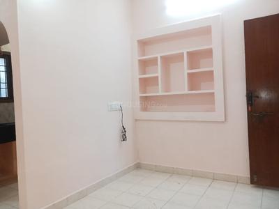 Bedroom Image of 600 Sq.ft 1 BHK Builder Floor for rent in Keelkattalai Chennai for Rs. 10000