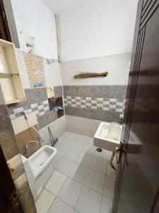 Image of 2250 Sq.ft 3 BHK Builder Floor for rent in Aashiana Luxury Floors, Sector 8, Faridabad for Rs. 40000