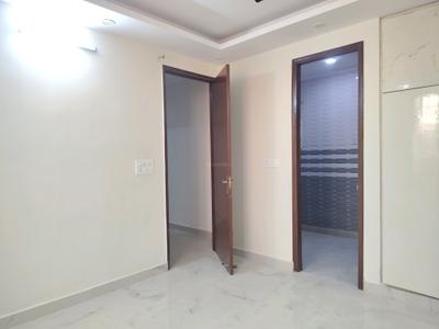 Bedroom Image of 900 Sq.ft 2 BHK Builder Floor for sale in Freedom Fighters Enclave New Delhi for Rs. 6500000
