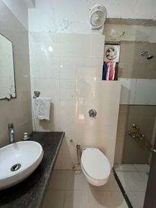 Image of 1550 Sq.ft 3 BHK Apartment / Flat for rent in Avirat Silver Brook, Shilaj, Ahmedabad for Rs. 23500