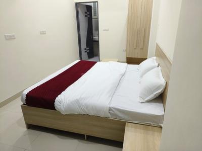 Bedroom Image of 950 Sq.ft 1 RK Apartment / Flat for rent in Tonk Road Jaipur for Rs. 12500