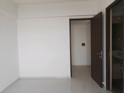 Bedroom Image of 1200 Sq.ft 3 BHK Apartment / Flat for sale in Kalpataru Magnus, Bandra East Mumbai for Rs. 62000000