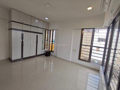 Bedroom Image of 2000 Sq.ft 4 BHK Apartment / Flat for rent in Vile Parle East Mumbai for Rs. 225000