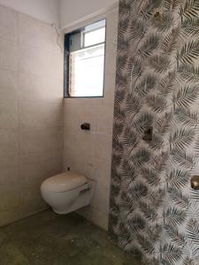 Common Bathroom Image of 840 Sq.ft 2 BHK Apartment / Flat for rent in Right Delta House, Jogeshwari East Mumbai for Rs. 70000
