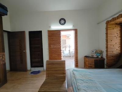 Bedroom Image of 2700 Sq.ft 3 BHK Independent House for sale in Thaltej Ahmedabad for Rs. 65000000
