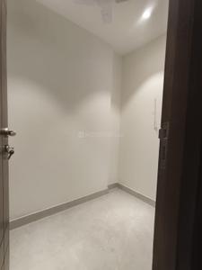 Bedroom Image of 3800 Sq.ft 4 BHK Builder Floor for rent in Freedom Fighters Enclave New Delhi for Rs. 65000