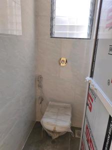 Common Bathroom Image of 740 Sq.ft 1 BHK Apartment / Flat for sale in Ulwe Navi Mumbai for Rs. 5800000