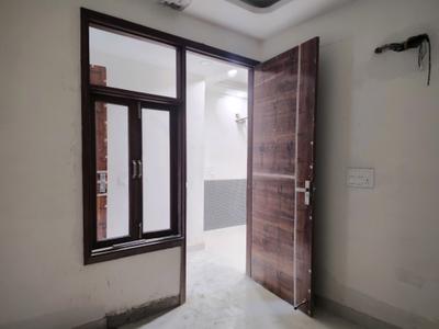 Bedroom Image of 500 Sq.ft 2 BHK Apartment / Flat for rent in Chhattarpur New Delhi for Rs. 21000