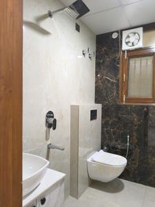 Common Bathroom Image of 1450 Sq.ft 3 BHK Builder Floor for sale in Vaishali Ghaziabad for Rs. 14000000