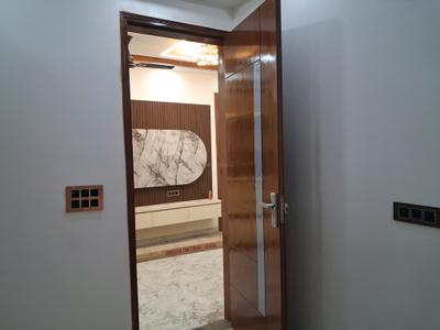 Bedroom Image of 1050 Sq.ft 2 BHK Apartment / Flat for sale in Sector 72 Noida for Rs. 3800000
