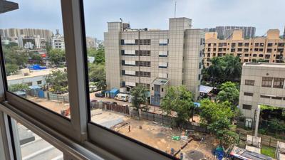 Balcony Image of 450 Sq.ft 1 BHK Apartment / Flat for sale in L And T Emerald Isle, Powai Mumbai for Rs. 15000000