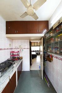 Kitchen Image of 855 Sq.ft 2 BHK Apartment / Flat for sale in Satellite Ahmedabad for Rs. 5500000