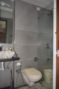 Bathroom Image of 1900 Sq.ft 3 BHK Apartment / Flat for sale in Terraform Inez Tower, Mahim Mumbai for Rs. 43000000