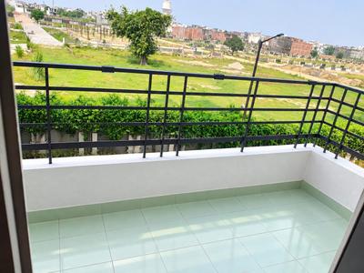 Balcony Image of 550 Sq.ft 1 BHK Apartment / Flat for rent in Jainpur Meerut for Rs. 13000