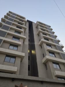 Image of 1900 Sq.ft 3 BHK Apartment / Flat for rent in Sunpharma Road, Vadodara for Rs. 32000