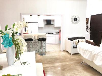 Hall Image of 2500 Sq.ft 3 BHK Apartment / Flat for sale in Mahindra Windchimes, Arakere Bengaluru for Rs. 43000000