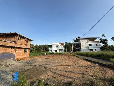 Image of 324 Sq.ft Residential Plot / Land for sale in Mulanthuruthy, Kochi for Rs. 660000