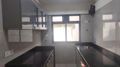 Kitchen Image of 900 Sq.ft 2 BHK Apartment / Flat for rent in Venezia Raj Darshan, Andheri East Mumbai for Rs. 65000