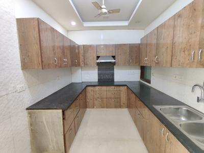 Kitchen Image of 1800 Sq.ft 3 BHK Builder Floor for sale in Karkardooma New Delhi for Rs. 27500000