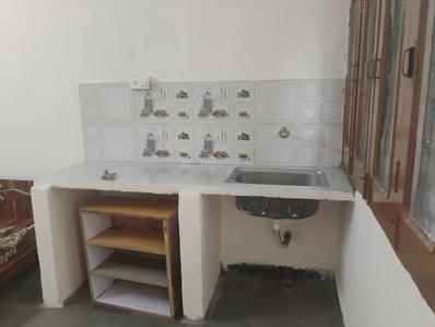 Kitchen Image of 180 Sq.ft 1 RK Apartment / Flat for rent in Khatiwala Tank Indore for Rs. 7500