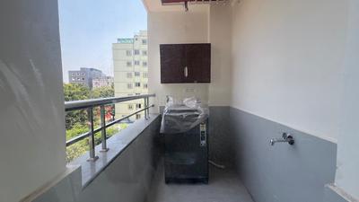 Balcony Image of 610 Sq.ft 1 RK Apartment / Flat for rent in Madhapur Hyderabad for Rs. 30000