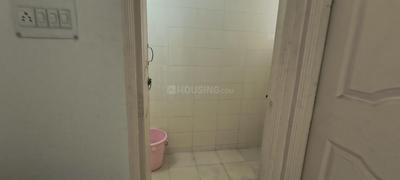 Bathroom Image of 600 Sq.ft 1 BHK Apartment / Flat for rent in Nanded Janaranjani, Nanded Pune for Rs. 12000