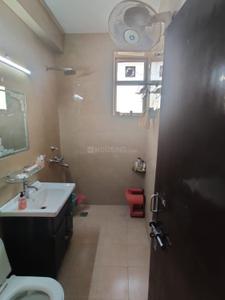 Bathroom Image of 1400 Sq.ft 3 BHK Apartment / Flat for rent in Rail Vihar Apartment, Sector 56 Gurgaon for Rs. 60000