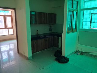 Kitchen Image of 800 Sq.ft 2 BHK Apartment / Flat for rent in Shourya Aura Chimera, Raj Nagar Extension Ghaziabad for Rs. 15500