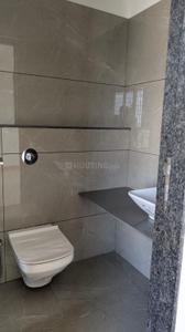 Bathroom Image of 3923 Sq.ft 4 BHK Apartment / Flat for rent in Treeland, Gangapur Nashik for Rs. 45000
