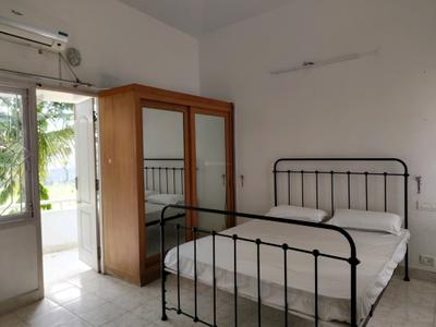 Bedroom Image of 5500 Sq.ft 3 BHK Independent House for rent in Injambakkam Chennai for Rs. 200000