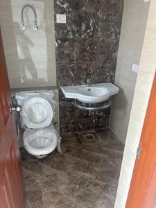 Image of 1805 Sq.ft 3 BHK Apartment / Flat for sale in Purvanchal Royal City Phase 2, Chi V, Greater Noida for Rs. 20500000