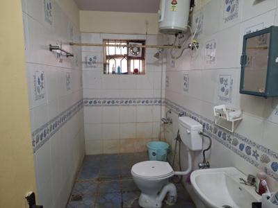 Indwin Ind Wins Glory Bathroom Two 4