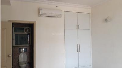Bedroom Image of 1430 Sq.ft 2 BHK Apartment / Flat for sale in Raheja Vedaanta, Sector 108 Gurgaon for Rs. 13500000