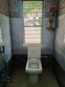 Bathroom Image of 1390 Sq.ft 3 BHK Builder Floor for rent in Ganeshguri Guwahati for Rs. 32000