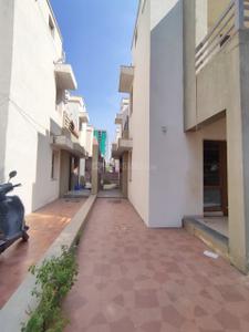 Image of 2850 Sq.ft 3 BHK Villa for rent in Dharmadev Neelkanth Villa, Bopal, Ahmedabad for Rs. 26000