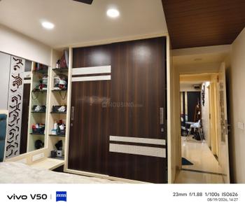 Bedroom Image of 1000 Sq.ft 3 BHK Apartment / Flat for sale in Alembic Alchemy Veda, Chhani Jakat Naka Vadodara for Rs. 9100000