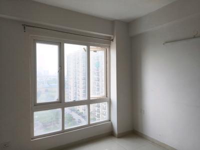 Bedroom Image of 1050 Sq.ft 3 BHK Apartment / Flat for sale in Signature Global The Millennia, Sector 37D Gurgaon for Rs. 8000000