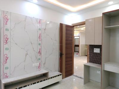Bedroom Image of 1400 Sq.ft 4 BHK Builder Floor for sale in Shiv Park New Delhi for Rs. 15000000