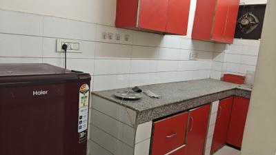 Kitchen Image of 900 Sq.ft 1 BHK Builder Floor for rent in Sector 46 Gurgaon for Rs. 22500