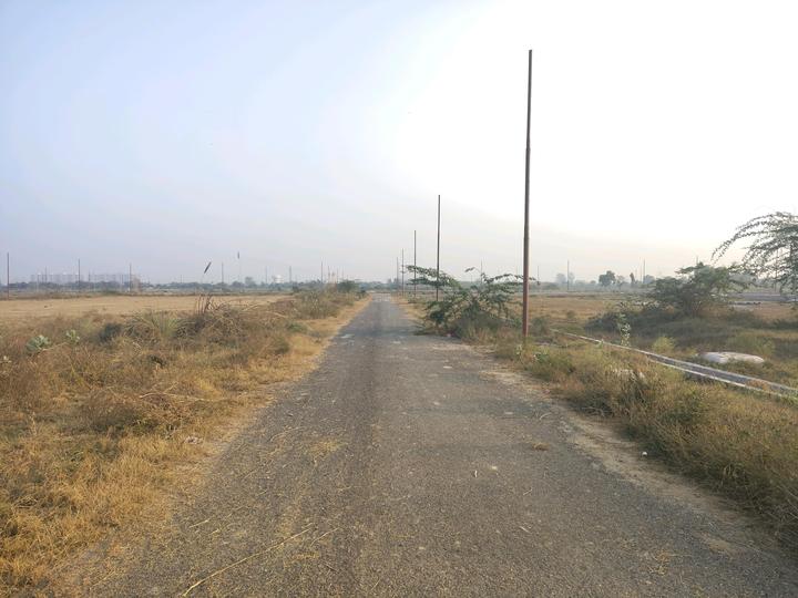 Solitairian City Main Image 1