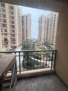 Balcony Image of 1000 Sq.ft 2 BHK Apartment / Flat for rent in Oro Elements, Jankipuram Lucknow for Rs. 15500