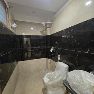 Image of 2300 Sq.ft 4 BHK Builder Floor for sale in Sanjay Nagar, Ghaziabad for Rs. 14600000