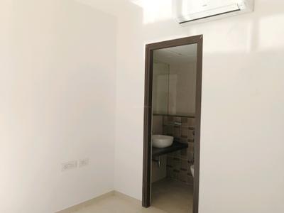 Bedroom Image of 1000 Sq.ft 2.5 BHK Apartment / Flat for rent in Lodha Splendora, Kasarvadavali Thane for Rs. 32000